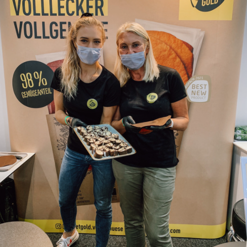 Messeteam mit Tortilla Häppchen